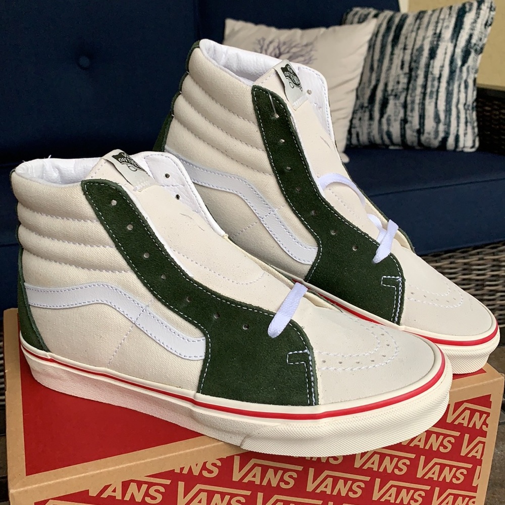 VANS WMNS SK8-HI RETRO SPORT MARSHMALLOW/BKOMBURG Sneakers - Picture 8 of 16
